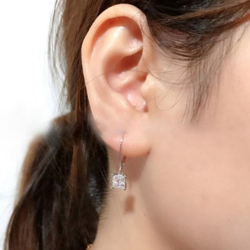 ♡NEW 2ct Princess Cut Solitaire Diamond Earrings - Picture 4 of 6